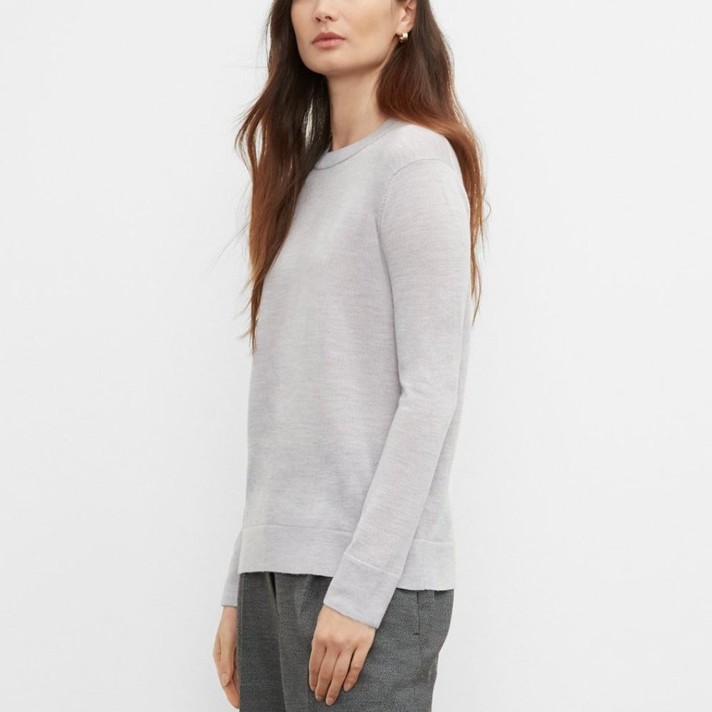 NWOT: CLUB MONACO Essential Crewneck Sweater, Grey, M/M
